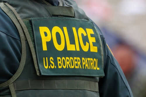 border-patrol-agent2331437679jpg US Border Patrol officer uniform patch closeup