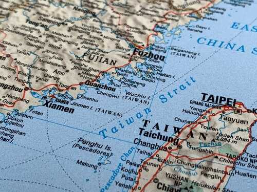 Map showing Taiwan and parts of China, including cities and geographical features