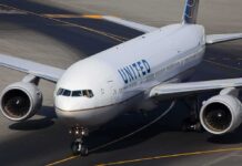 Free Switches For Trump Airport Haters? United Airlines Boeing 777 taxiing on airport tarmac