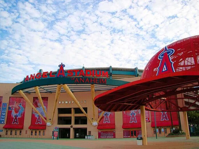shutterstock_771208582 Angel Stadium entrance with large red baseball cap sculpture